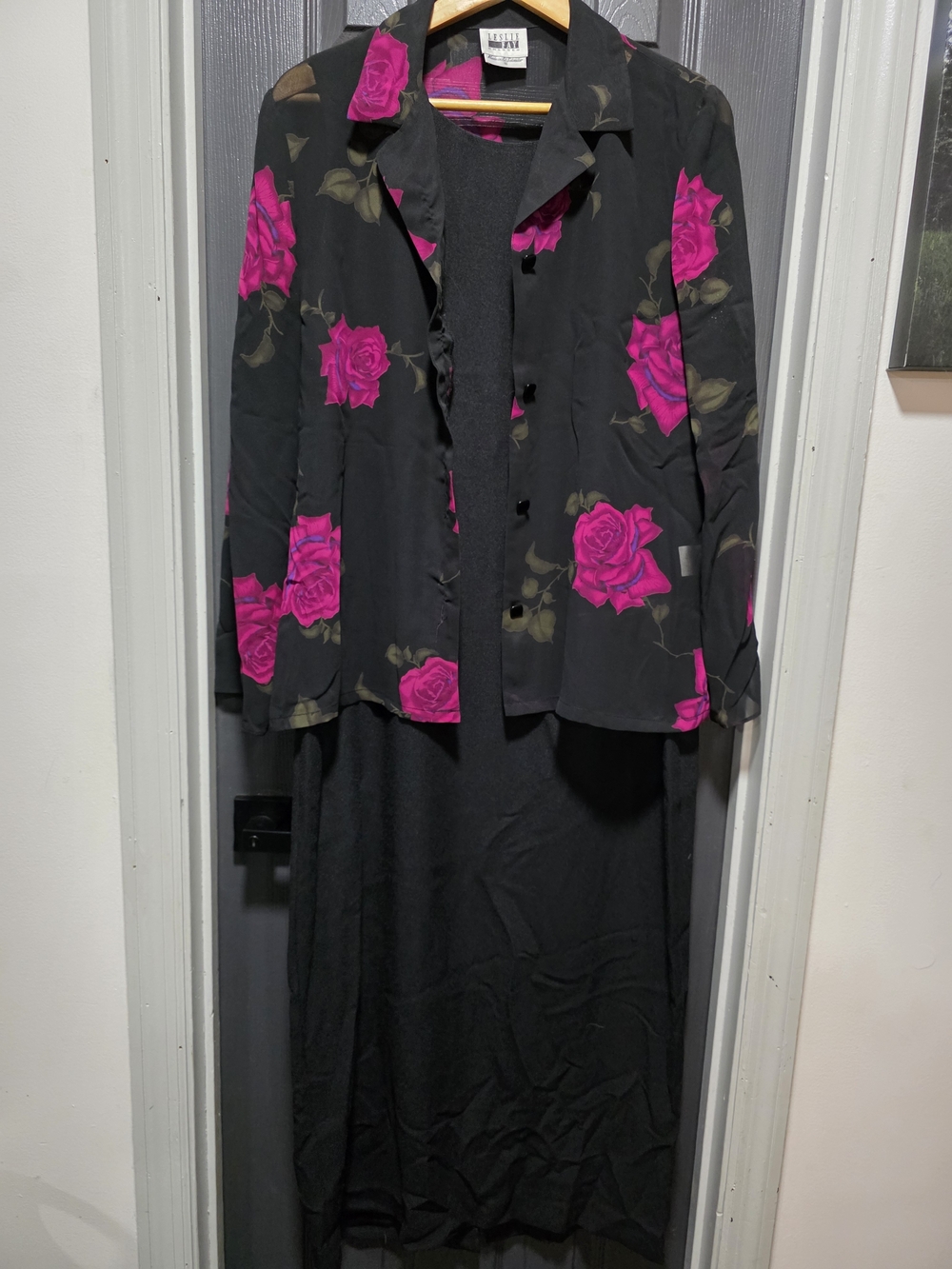 Leslie Fay Black Maxi Dress with Hot Pink Rose Print Jacket - Picture 1 of 6